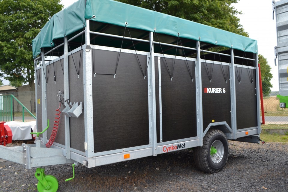 Anhanger fur Viehtransport "Kurier T667"