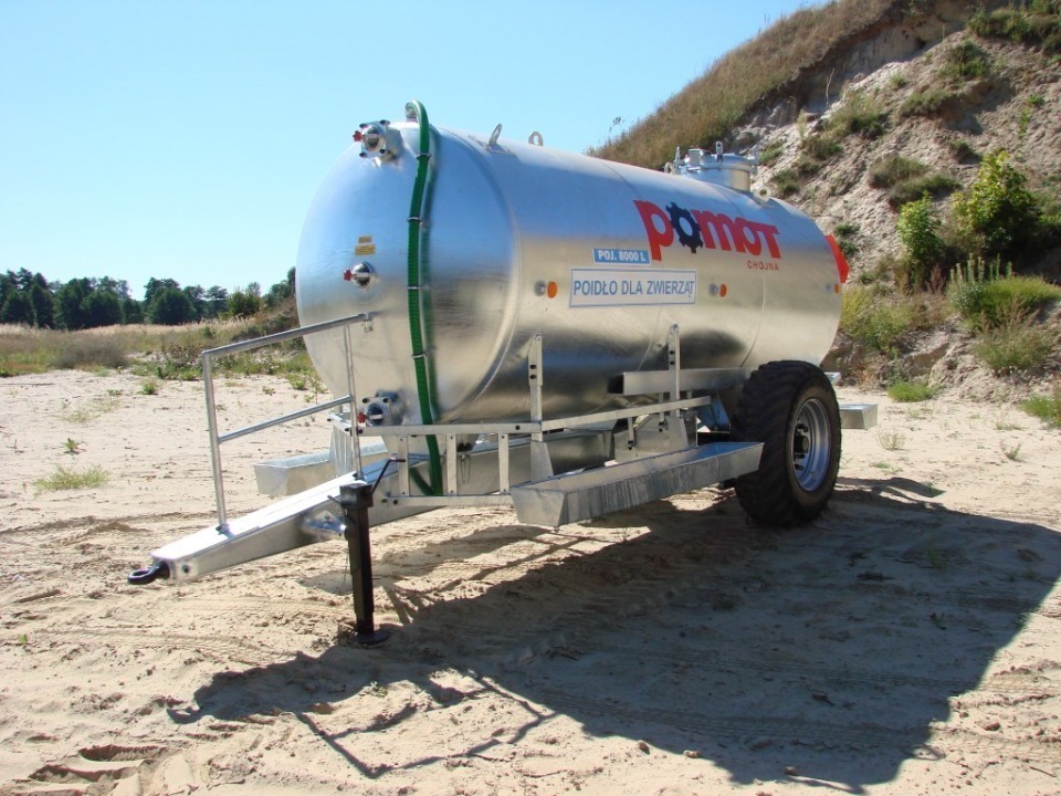 Wasserspender fur Tiere mit 3 rechteckigen Wassertr&ouml;gen T507/4