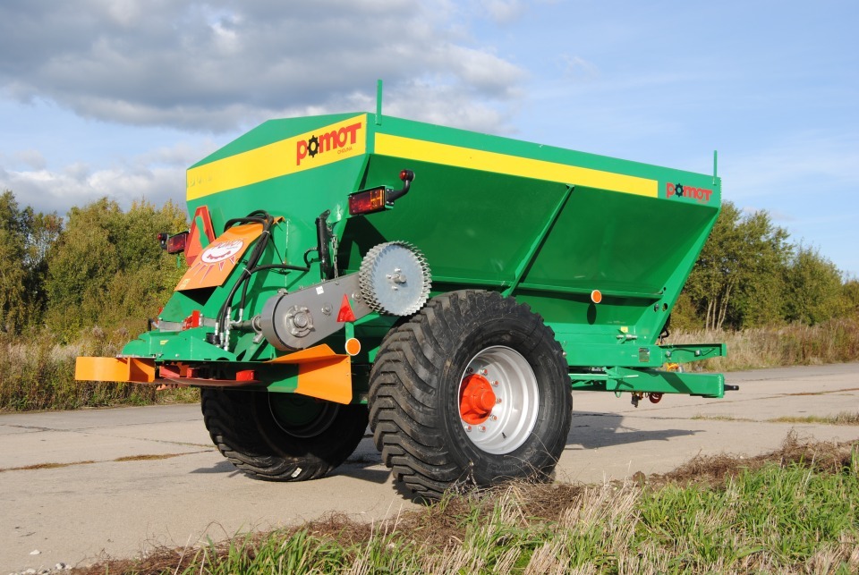 Kalkstreuer "UPR 4"