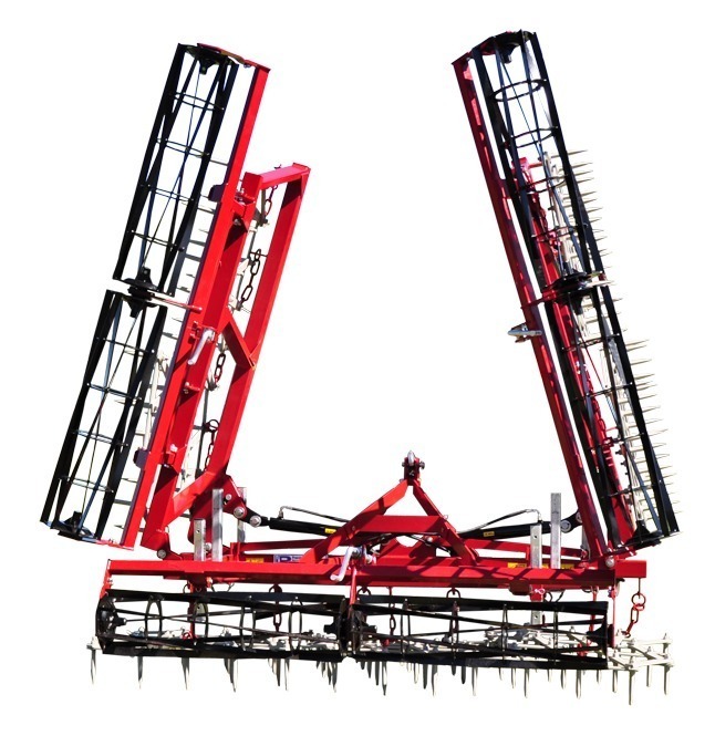 Schwere Zinkenegge angehangt  U224, 7Felder - hydraulisch klappbar 