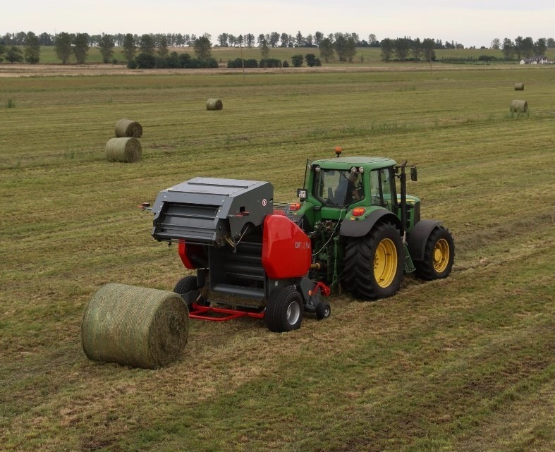Ketten-Walze-Festkammerpresse mit Schneidwerk DF 1,8 Vd 